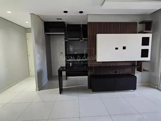 Apartamento com 75m² 3 quartos e 2 banheiros, para alugar, no bairro Cabral em Curitiba