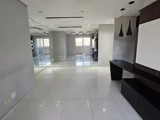 Apartamento com 75m² 3 quartos e 2 banheiros, para alugar, no bairro Cabral em Curitiba