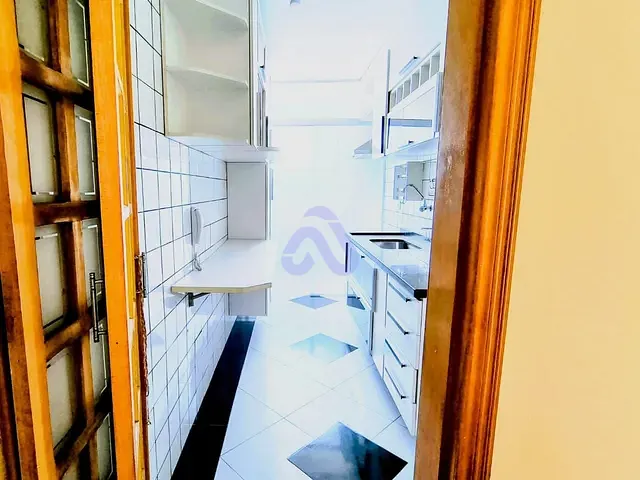 Apartamento com 100m² 2 quartos e 1 banheiro, para alugar, no bairro Vila Carmosina em São Paulo