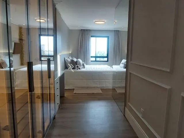 Apartamento 4 quartos e 4 banheiros, à venda, no bairro Meia Praia em Itapema