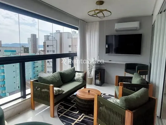 Apartamento 4 quartos e 4 banheiros, à venda, no bairro Meia Praia em Itapema