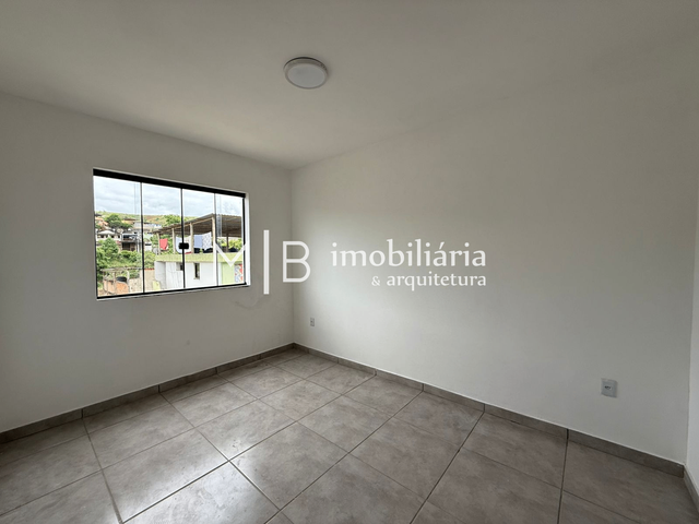 Apartamento 2 quartos e 1 banheiro, para alugar, no bairro Vila Minalda em Cataguases