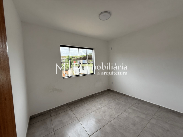 Apartamento 2 quartos e 1 banheiro, para alugar, no bairro Vila Minalda em Cataguases