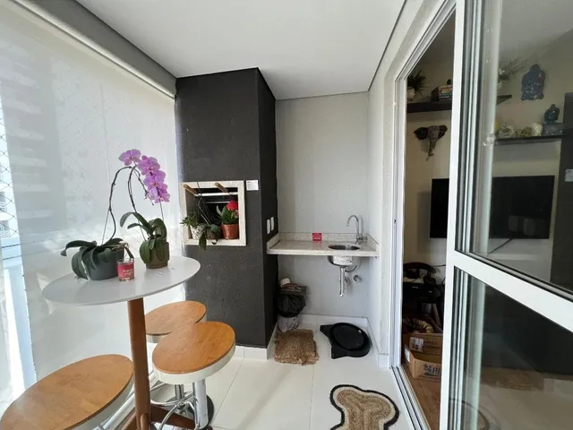 Apartamento com 10m² 3 quartos e 2 banheiros, à venda, no bairro Jardim Presidente em Londrina