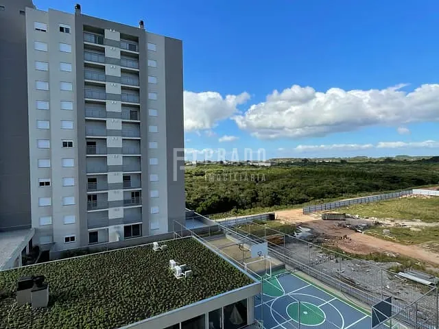 Apartamento 2 quartos e 2 banheiros, à venda, no bairro Areal em Pelotas