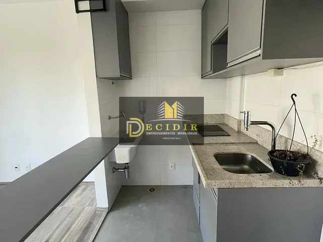 Apartamento 1 quarto e 1 banheiro, para alugar, no bairro República em São Paulo
