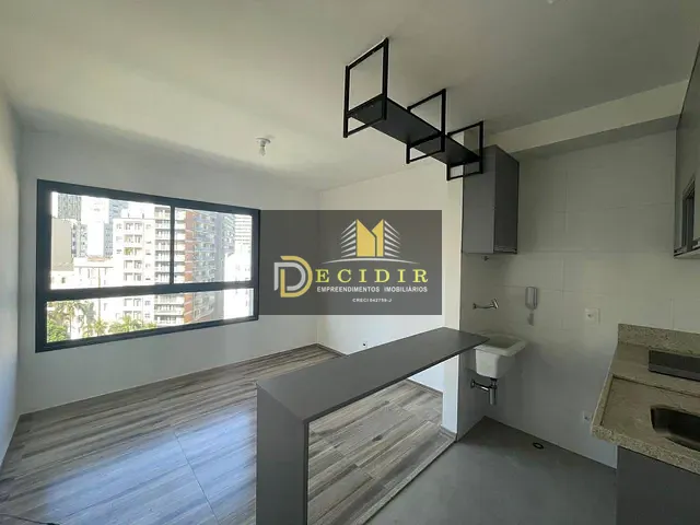 Apartamento 1 quarto e 1 banheiro, para alugar, no bairro República em São Paulo