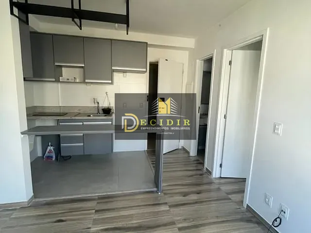 Apartamento 1 quarto e 1 banheiro, para alugar, no bairro República em São Paulo