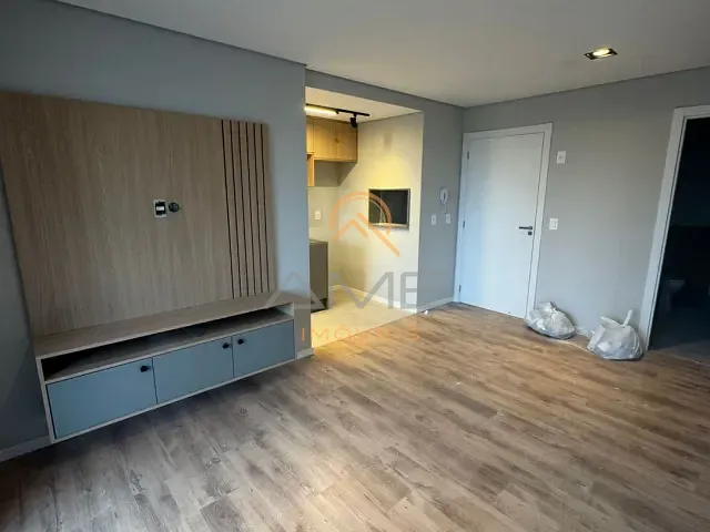 Apartamento 2 quartos e 2 banheiros, para alugar, no bairro São Gonçalo em Pelotas
