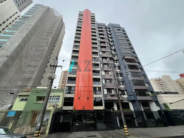 Apartamento 1 quarto e 2 banheiros, à venda, no bairro Centro em Curitiba