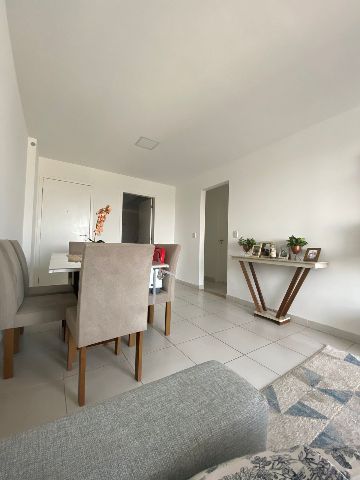 Apartamento 2 quartos e 2 banheiros, à venda, no bairro Centro em Campos dos Goytacazes
