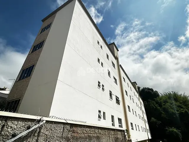 Apartamento com 65m² 2 quartos e 1 banheiro, à venda, no bairro Jardim dos Estados em Poços de Caldas