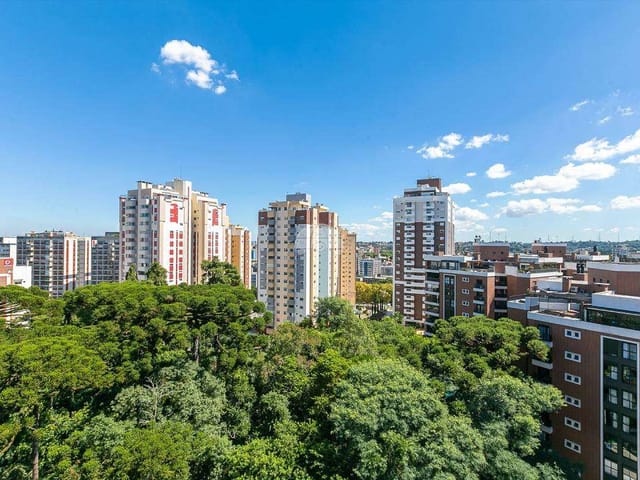 Apartamento com 264m² 4 quartos e 5 banheiros, para alugar, no bairro Cabral em Curitiba