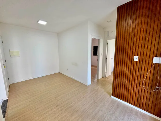 Apartamento com 55m² 2 quartos e 1 banheiro, para alugar, no bairro Aruana em Aracaju