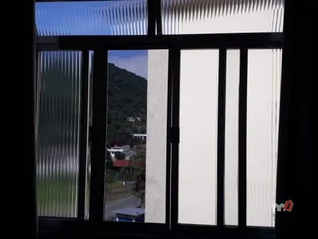 Apartamento 2 quartos e 1 banheiro, à venda, no bairro Quitandinha em Petrópolis