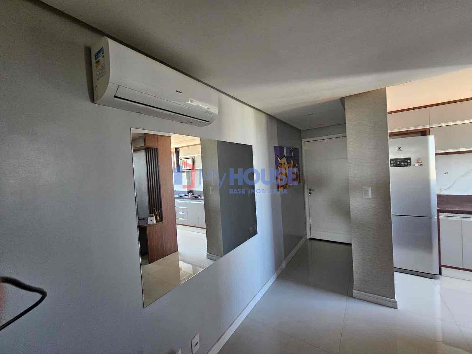 Apartamento à venda com 2 quartos, 78m² - Foto 25