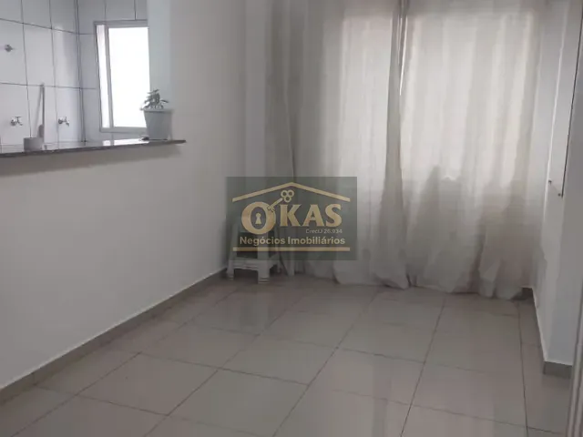 Apartamento 2 quartos e 1 banheiro, à venda, no bairro Vila Urupês em Suzano