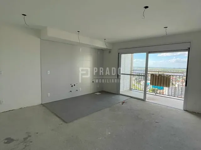 Apartamento 2 quartos e 1 banheiro, à venda, no bairro Areal em Pelotas