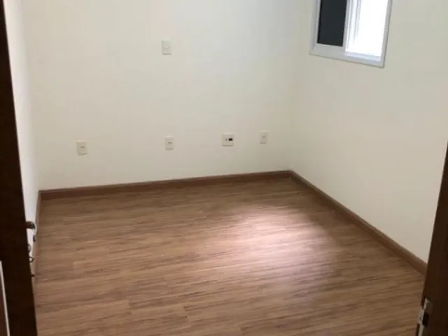 Apartamento 3 quartos e 2 banheiros, à venda, no bairro Vila Pires em Santo André