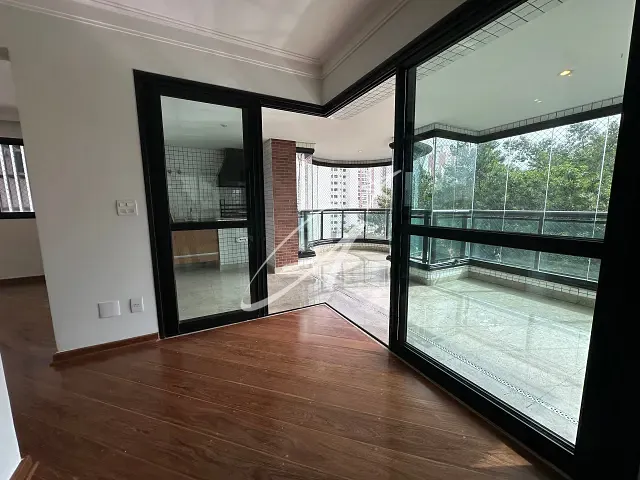 Apartamento 3 quartos e 5 banheiros, para alugar, no bairro Tatuapé em São Paulo