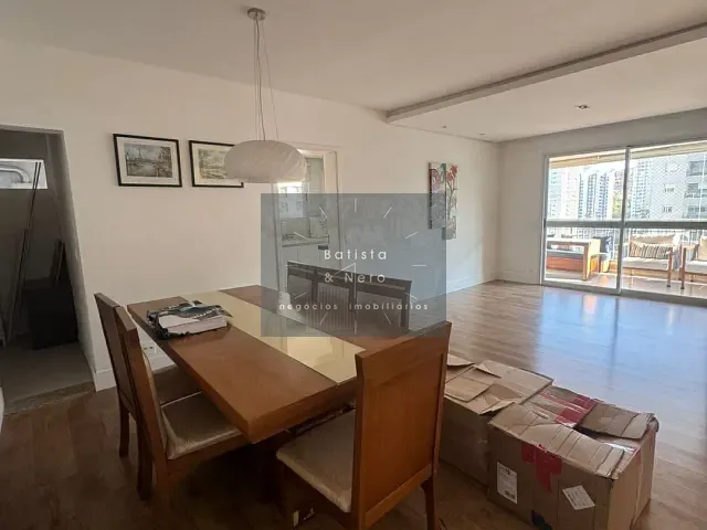Apartamento com 170m² 3 quartos e 5 banheiros, à venda, no bairro Vila Andrade em São Paulo