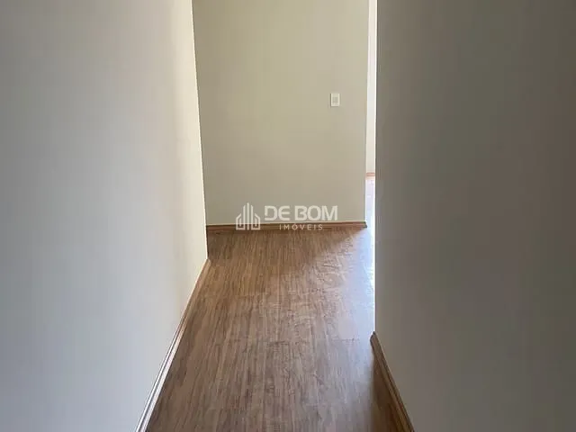 Apartamento 2 quartos e 1 banheiro, à venda, no bairro Santa Ângela em Poços de Caldas