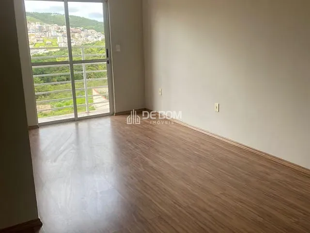 Apartamento 2 quartos e 1 banheiro, à venda, no bairro Santa Ângela em Poços de Caldas