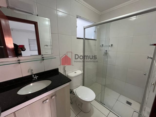 Apartamento à venda ou para alugar, no bairro Esplanada Independência em Taubaté
