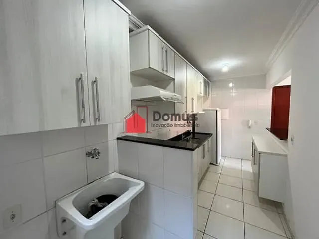 Apartamento à venda ou para alugar, no bairro Esplanada Independência em Taubaté