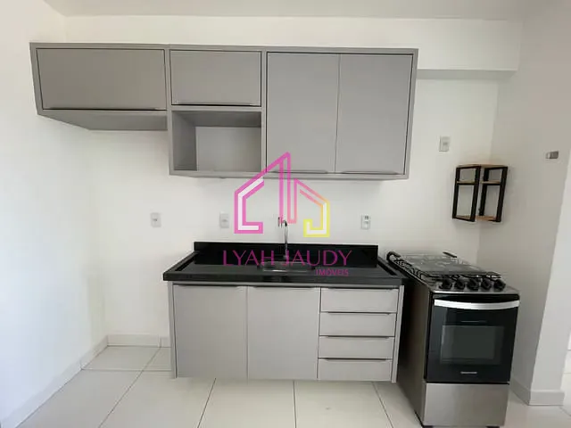 Apartamento com 90m² 3 quartos e 2 banheiros, para alugar, no bairro Morada do Ouro em Cuiabá