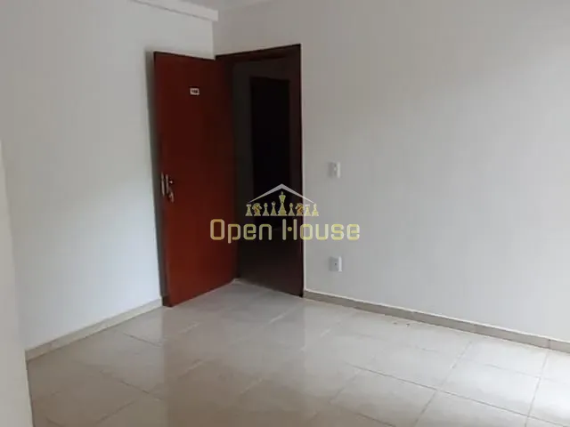 Apartamento 2 quartos e 1 banheiro, à venda, no bairro Três Poços em Volta Redonda