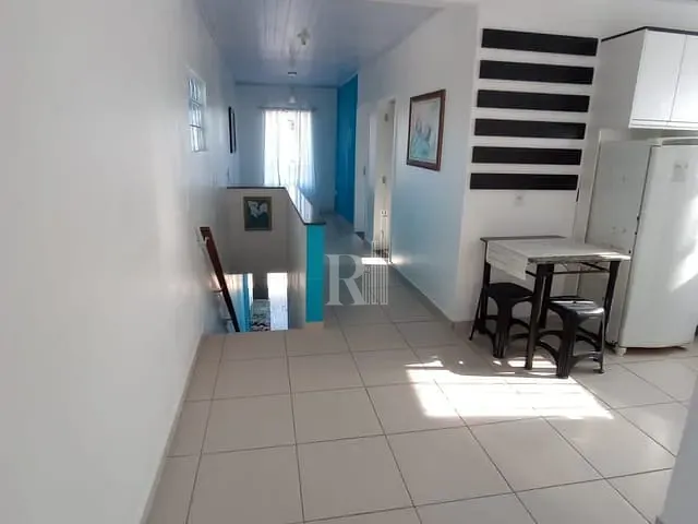 Apartamento com 45m² 2 quartos e 1 banheiro, para alugar, no bairro Centro em Tijucas