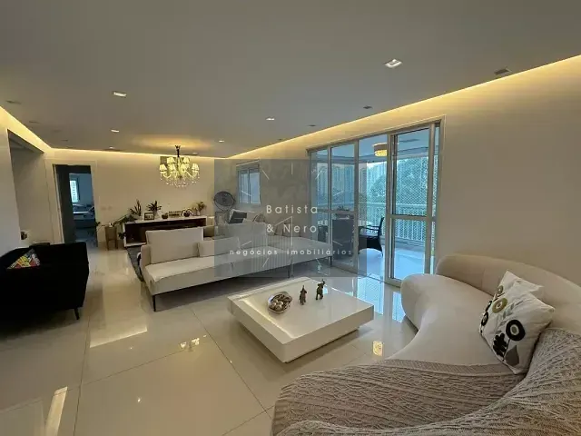 Apartamento com 223m² 3 quartos e 5 banheiros, à venda, no bairro Vila Andrade em São Paulo