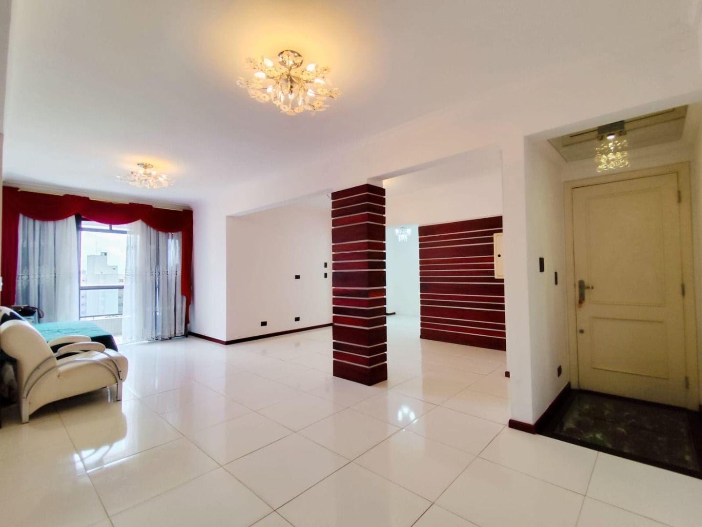 Apartamento, 3 quartos, 266 m² - Foto 2