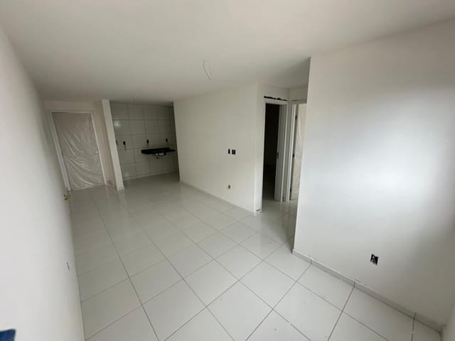 Foto do Apartamento - Apartamento com 2 dormitórios à venda, 46 m² por R$ 165.000,00 - Cruzeiro - Campina Grande/PB | Investlar