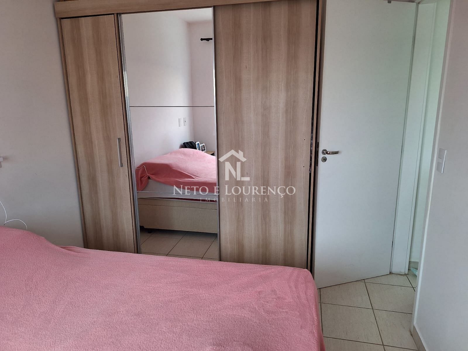 Apartamento à venda com 2 quartos, 48m² - Foto 3