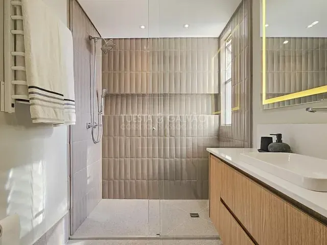 Apartamento com 146m² 3 quartos e 3 banheiros, à venda, no bairro Batel em Curitiba