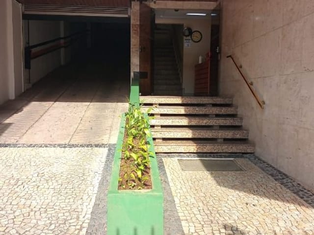 Apartamento 1 quarto e 1 banheiro, para alugar, no bairro Centro em Juiz de Fora