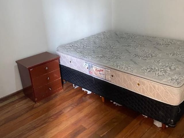 Apartamento 1 quarto e 1 banheiro, para alugar, no bairro Centro em Juiz de Fora