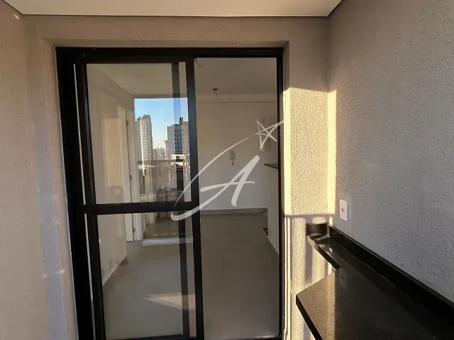 Apartamento 1 quarto e 1 banheiro, à venda, no bairro Jd. Anália Franco em São Paulo