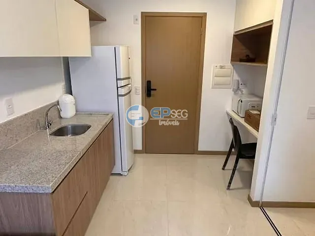 Apartamento 1 quarto e 1 banheiro, à venda, no bairro Caminho das Árvores em Salvador