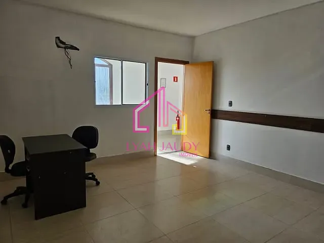 Sala com 30m², para alugar, no bairro Centro-Sul em Cuiabá