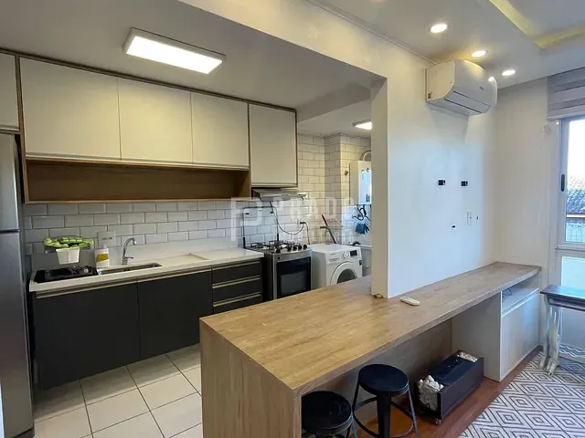 Apartamento 3 quartos e 2 banheiros, à venda ou para alugar, no bairro Areal em Pelotas