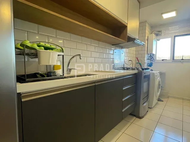 Apartamento 3 quartos e 2 banheiros, à venda ou para alugar, no bairro Areal em Pelotas