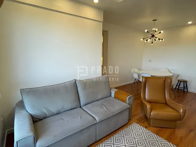 Apartamento 3 quartos e 2 banheiros, à venda ou para alugar, no bairro Areal em Pelotas