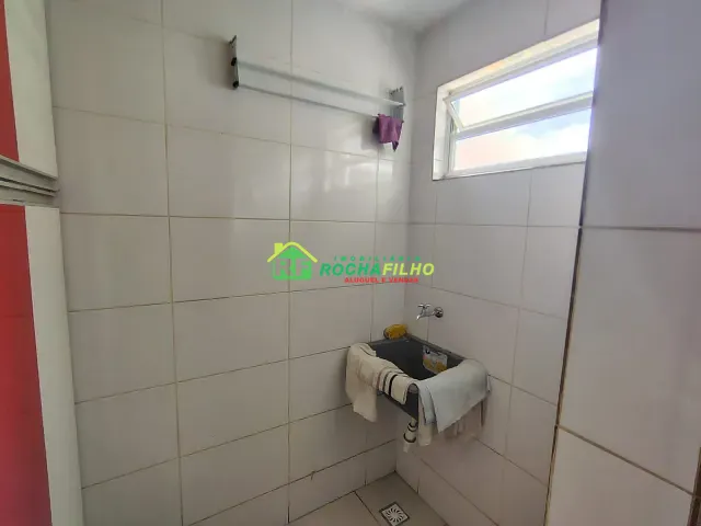 Apartamento 3 quartos e 2 banheiros, para alugar, no bairro Piçarreira em Teresina