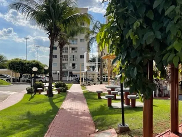 Apartamento 2 quartos e 2 banheiros, à venda, no bairro Moinho dos Ventos em Goiânia