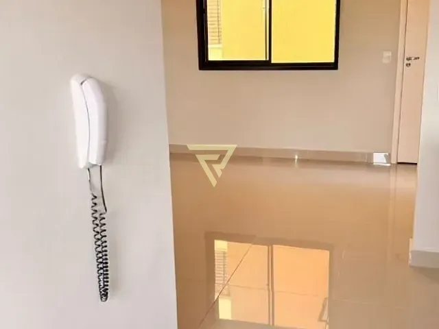 Apartamento 2 quartos e 1 banheiro, à venda, no bairro Jardim Interlagos em Ribeirão Preto