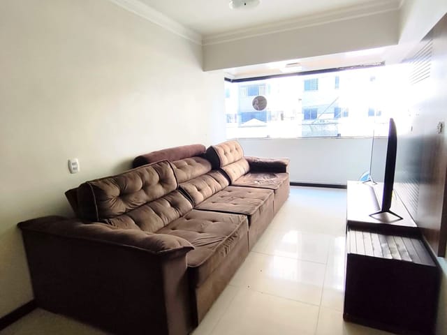 Apartamento 3 quartos e 2 banheiros, para alugar, no bairro Luzia em Aracaju