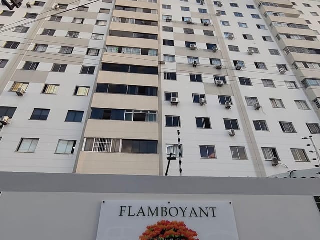 Apartamento 3 quartos e 2 banheiros, para alugar, no bairro Luzia em Aracaju